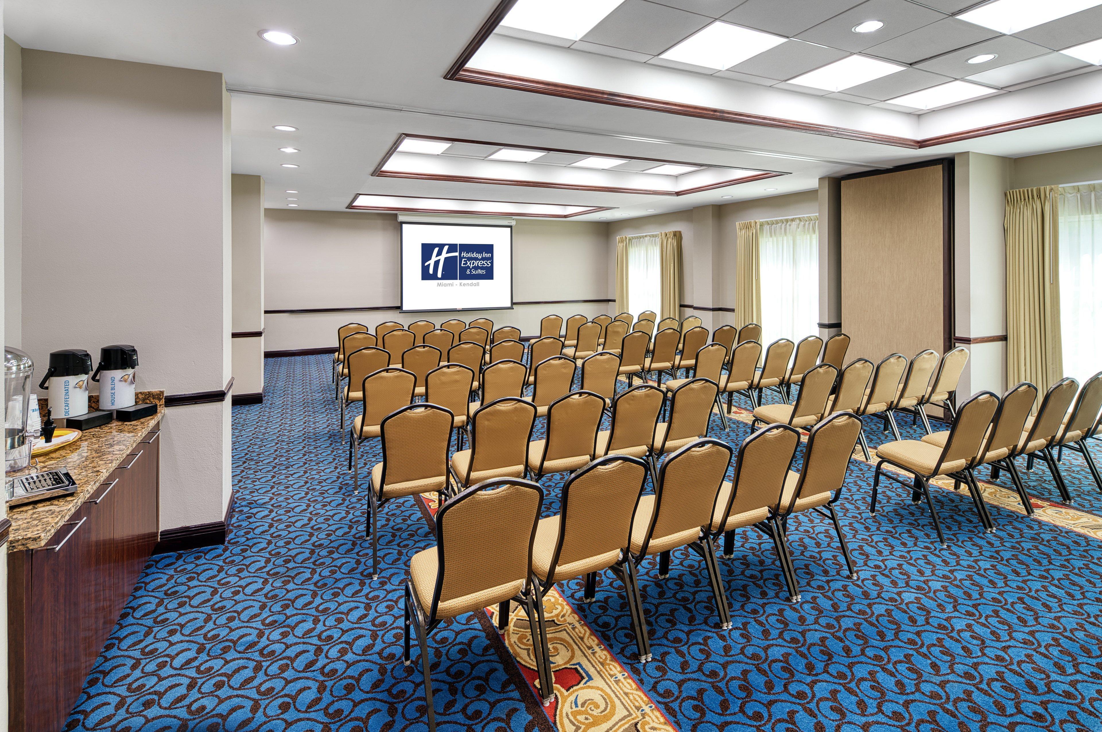 Holiday Inn Express & Suites Miami Kendall By Ihg Country Walk Exterior foto