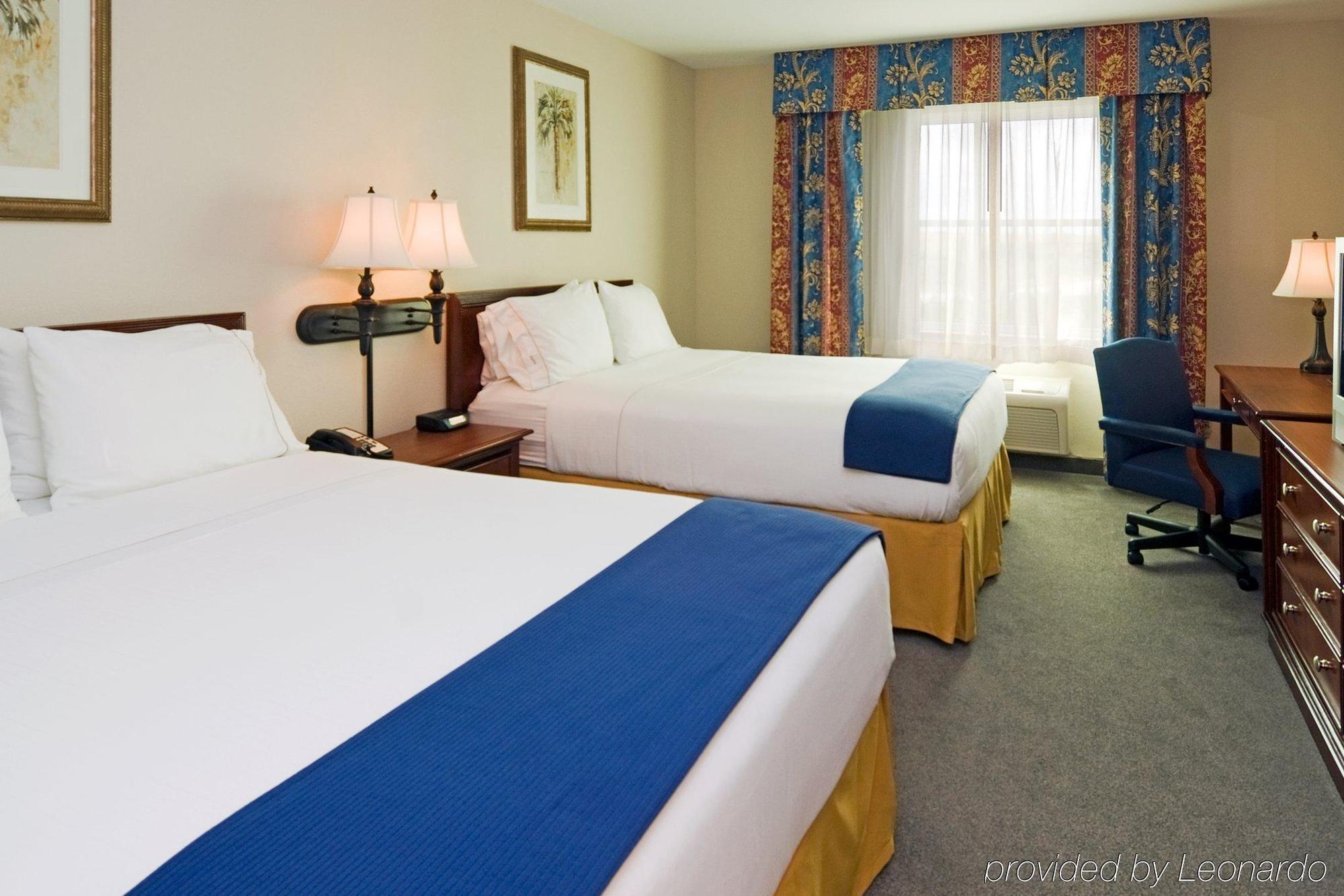 Holiday Inn Express & Suites Miami Kendall By Ihg Country Walk Zimmer foto